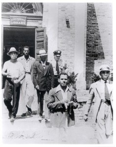 ax-tucker0807021407178571